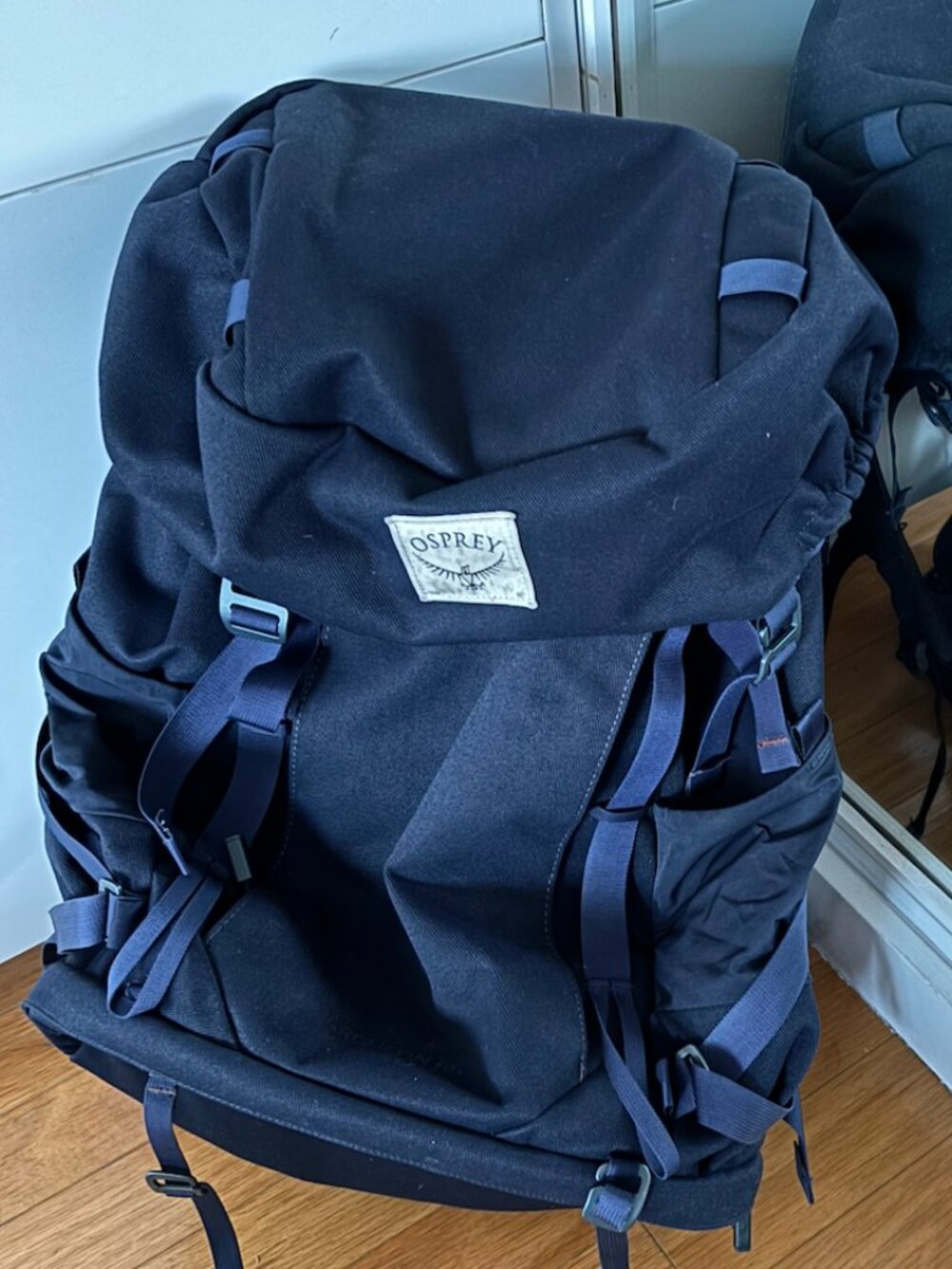 Osprey 60L Hiking Backpack Navy Blue Top-Load Internal Frame Travel Pack